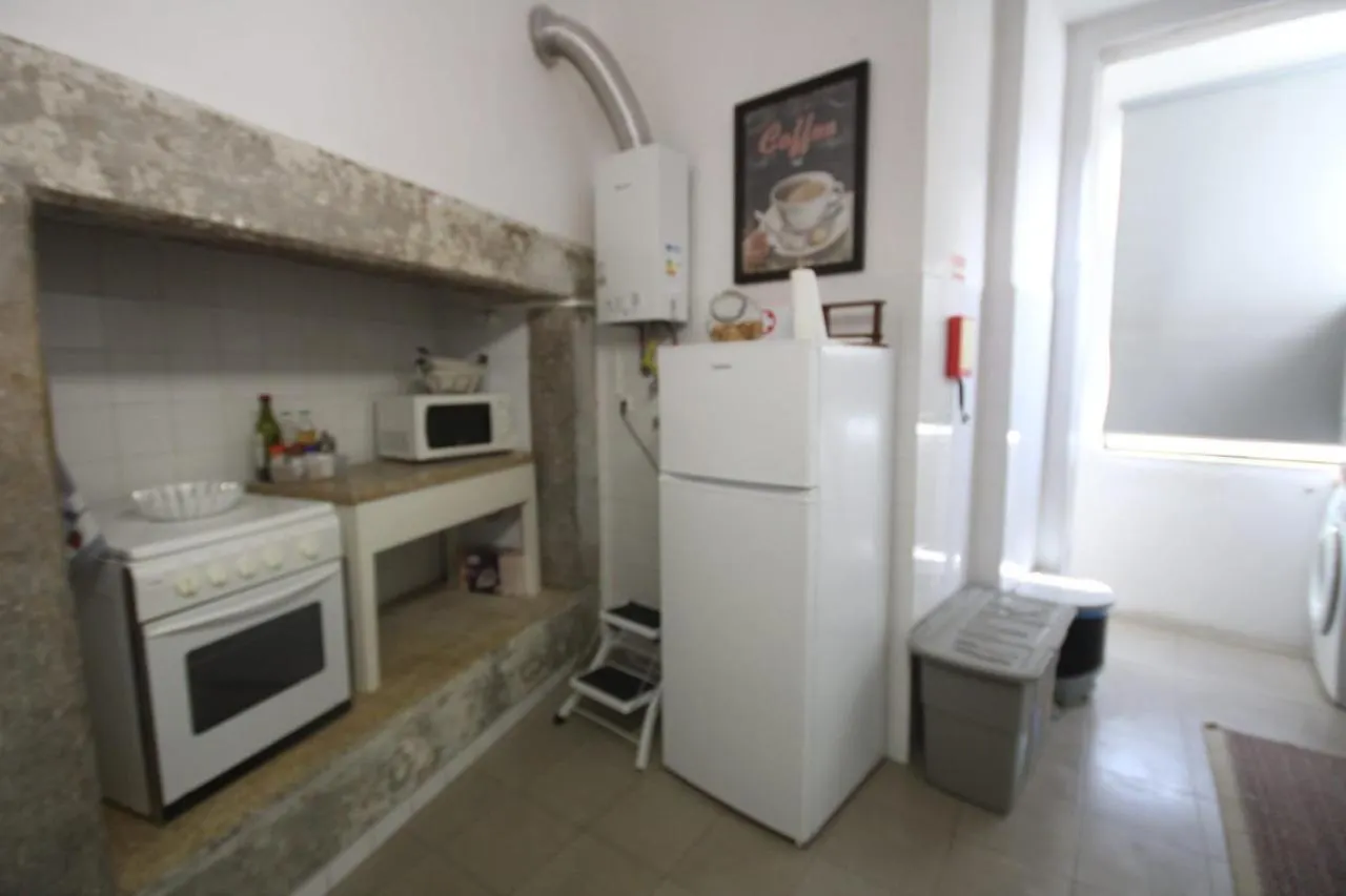 Romantic Chiado 7 -Private Small Single Room With No Outside Window Lisbona Appartamento